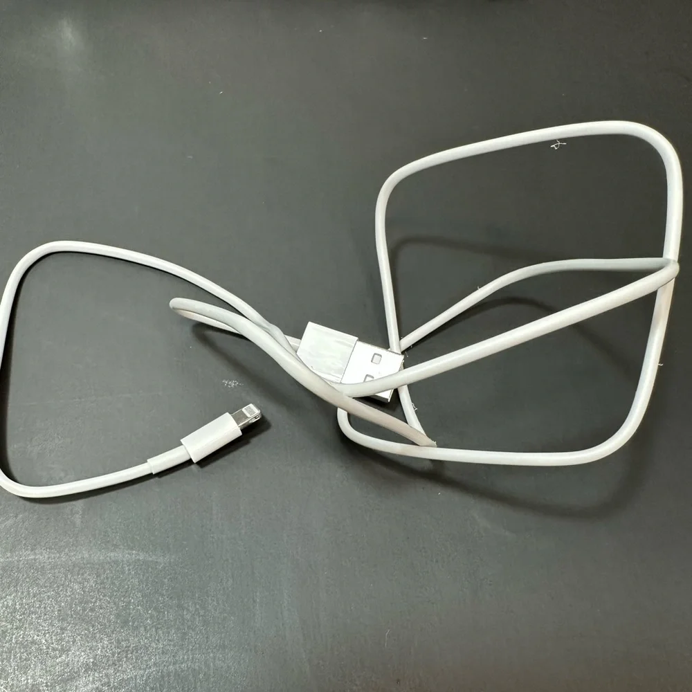 Charging Cable Connector Charger iPhones iPads iPods For Apple USB